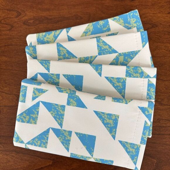 New Soft Glasses Case Pouch. Snap Closure. Soft interior with attached cloth - Picture 5 of 5